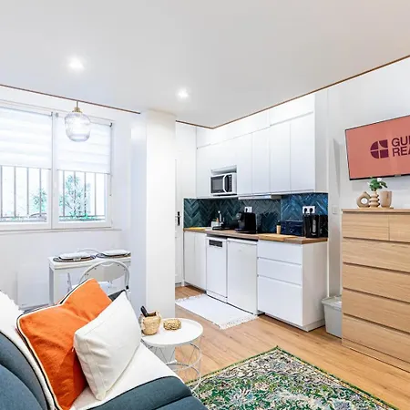 Appartamento Guestready - Charming In The Lively 13th